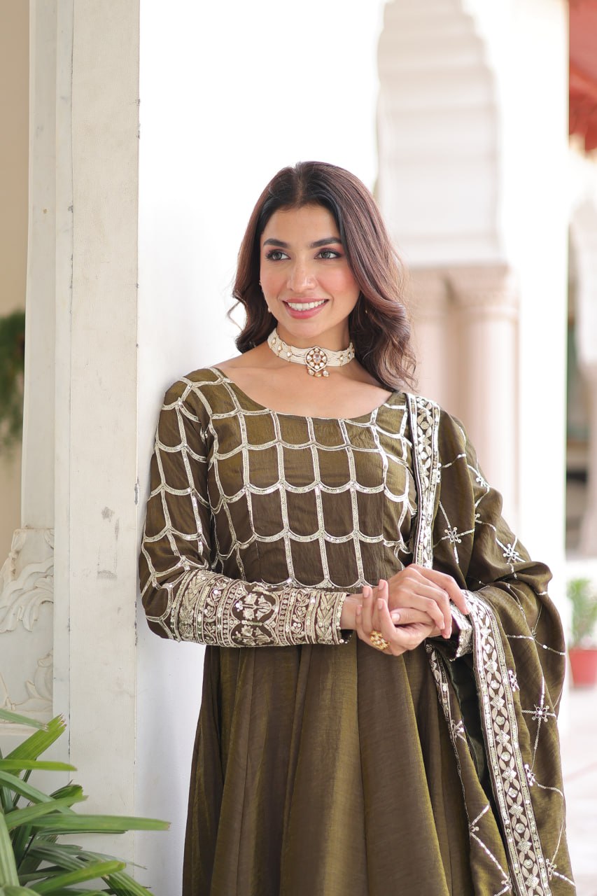 PREMIUM READYMADE GOWN-DUPATTA SET