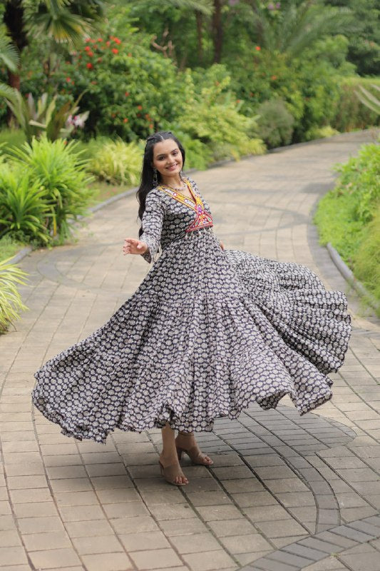 Ravishing Black Cotton Kutchi Gamthi Worked Navratri Gown - Ethnicwish