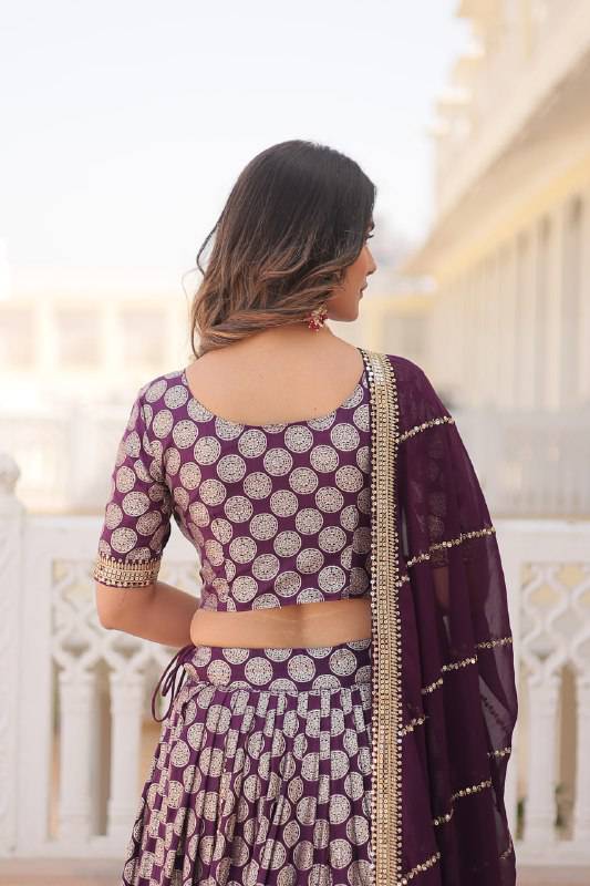 Gorgeous Viscous Jacquard Wedding Wear Lehenga Choli - Ethnicwish