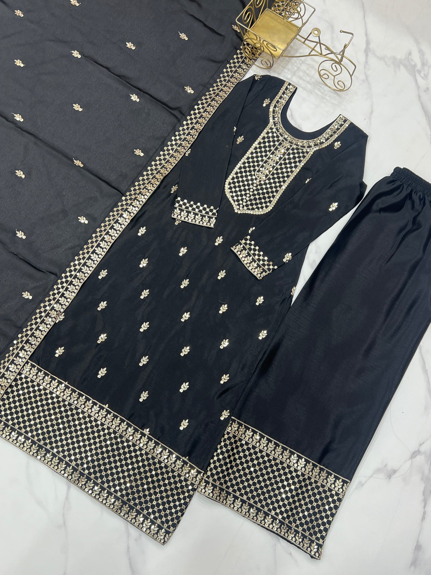Elegant Embroidered Chinon Silk Kurta Set – A Touch of Royalty