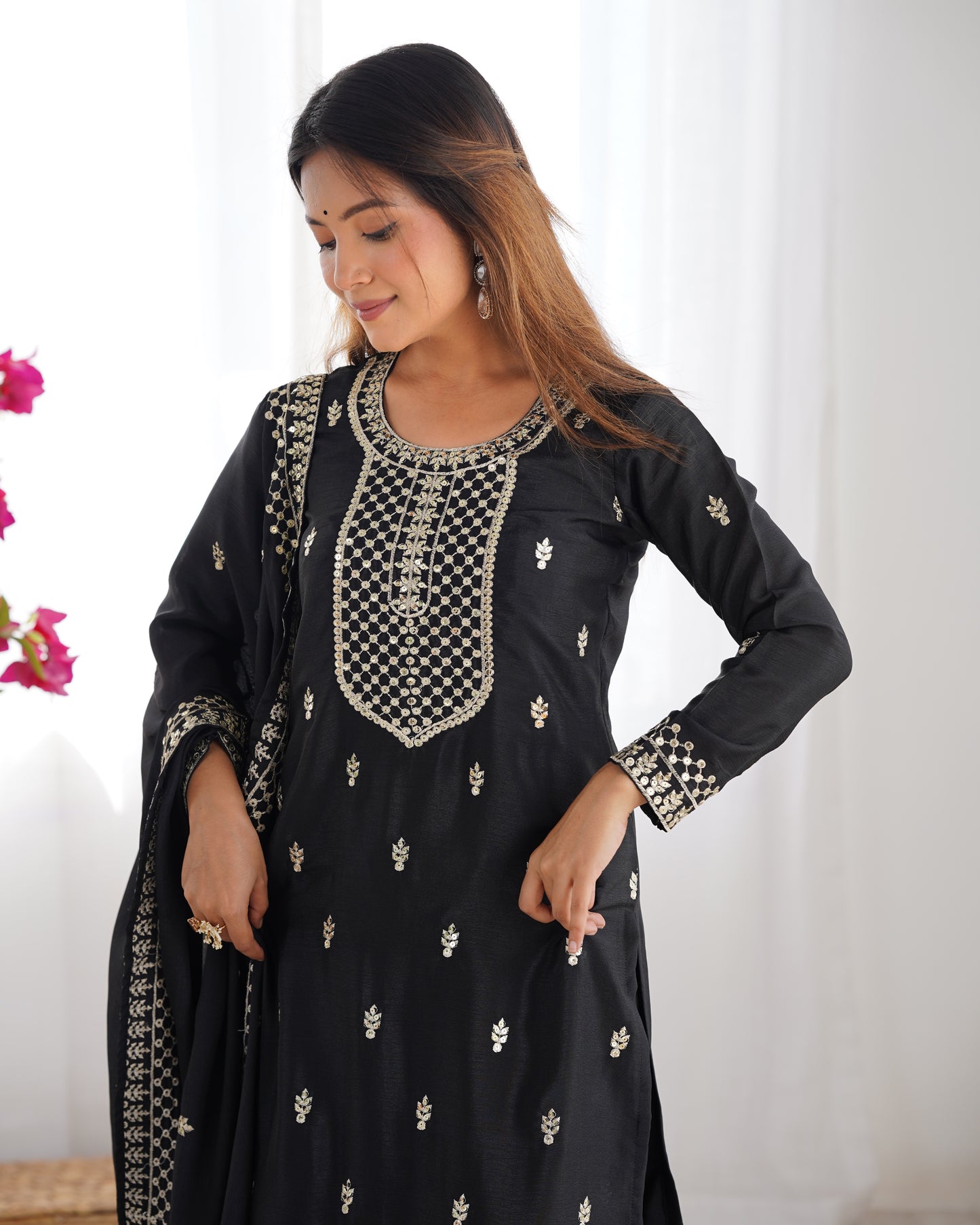 Elegant Embroidered Chinon Silk Kurta Set – A Touch of Royalty
