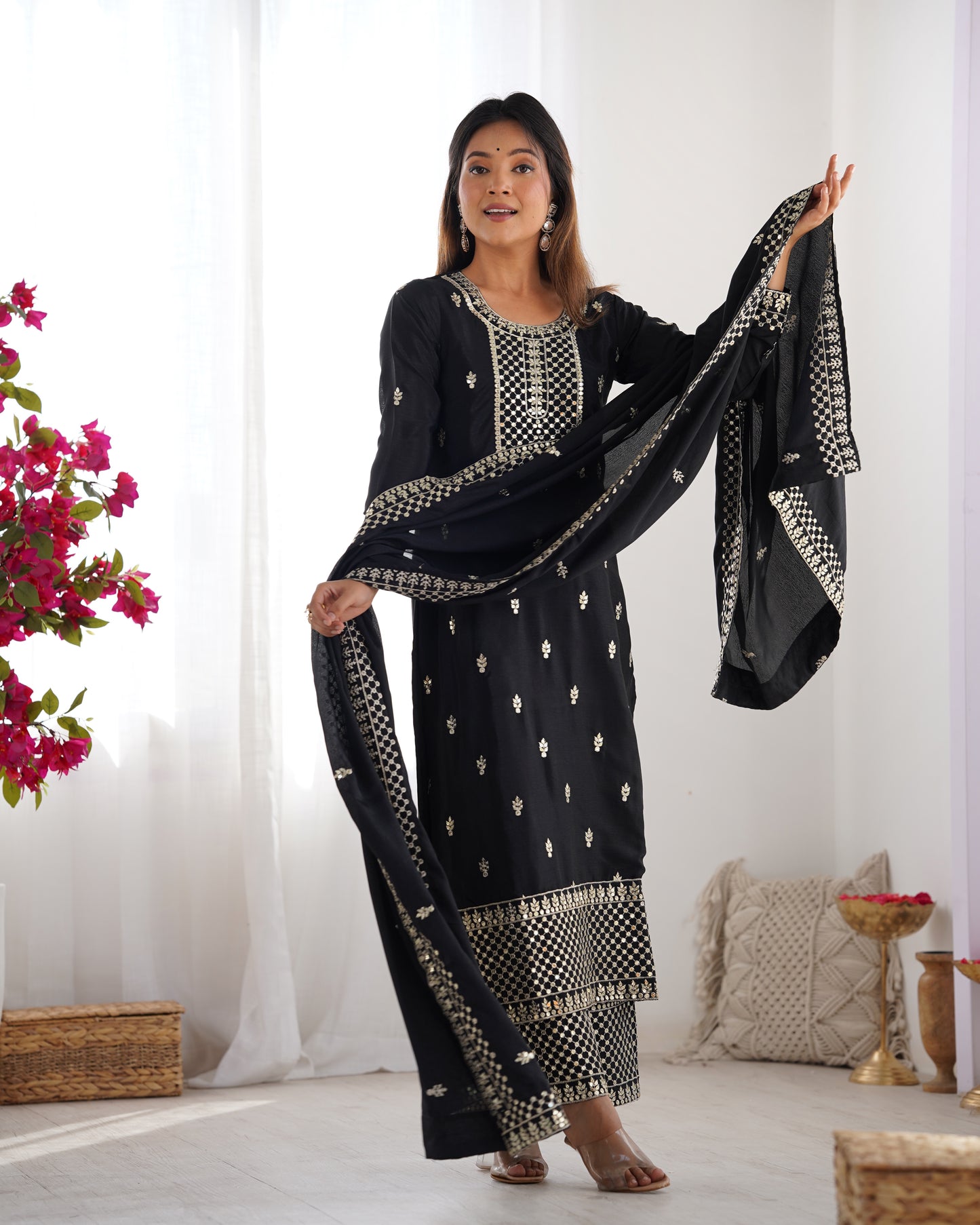 Elegant Embroidered Chinon Silk Kurta Set – A Touch of Royalty