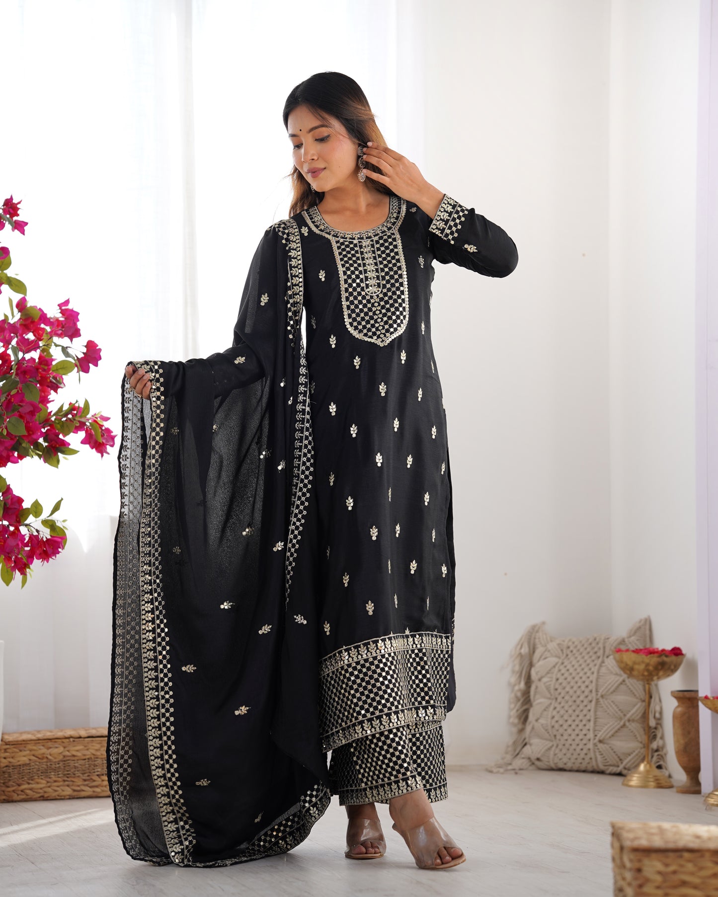 Elegant Embroidered Chinon Silk Kurta Set – A Touch of Royalty