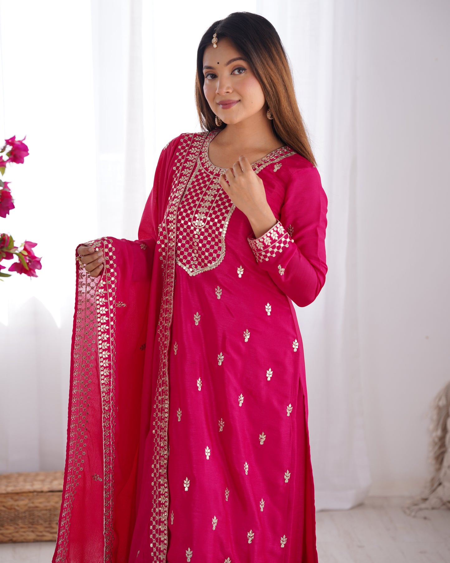 Elegant Embroidered Chinon Silk Kurta Set – A Touch of Royalty