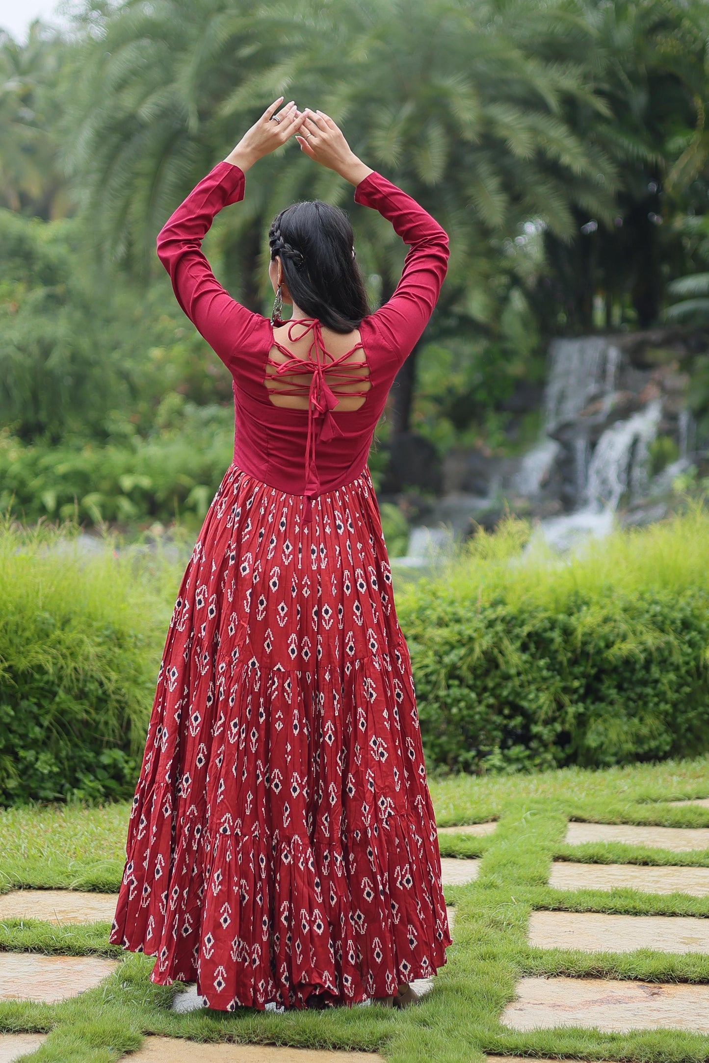 Maroon Cotton Printed Gown with Kutchi Gamthi Work & Kodi Lace – 12 Meter Flair