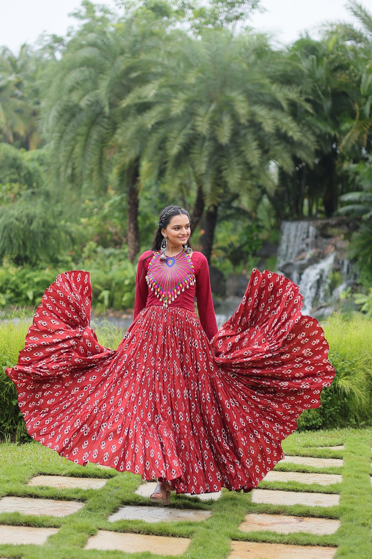 Maroon Cotton Printed Gown with Kutchi Gamthi Work & Kodi Lace – 12 Meter Flair