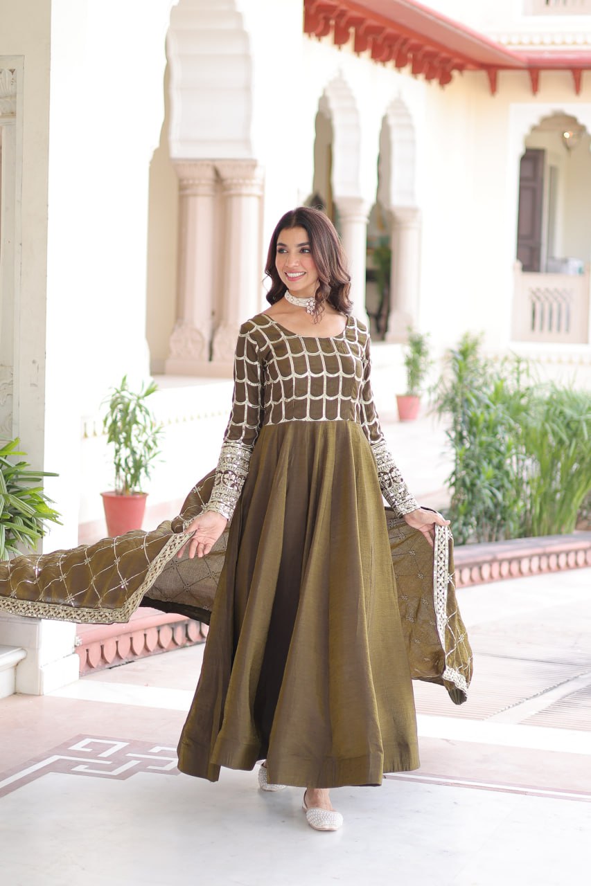 PREMIUM READYMADE  GOWN-DUPATTA SET
