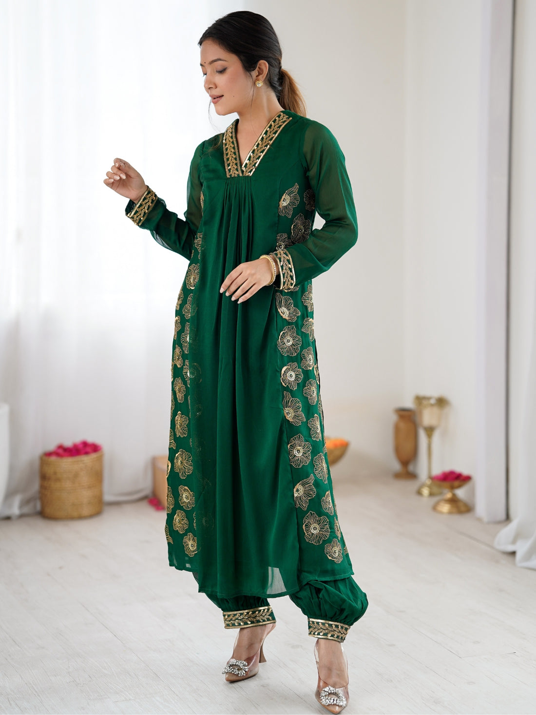 Emerald Green Embroidered Kurta Pant Set for Women