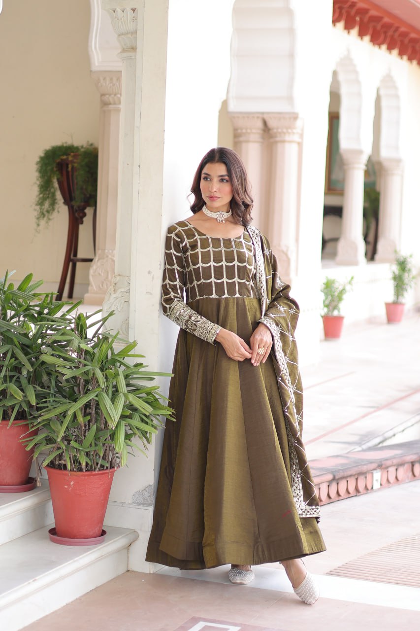 PREMIUM READYMADE  GOWN-DUPATTA SET