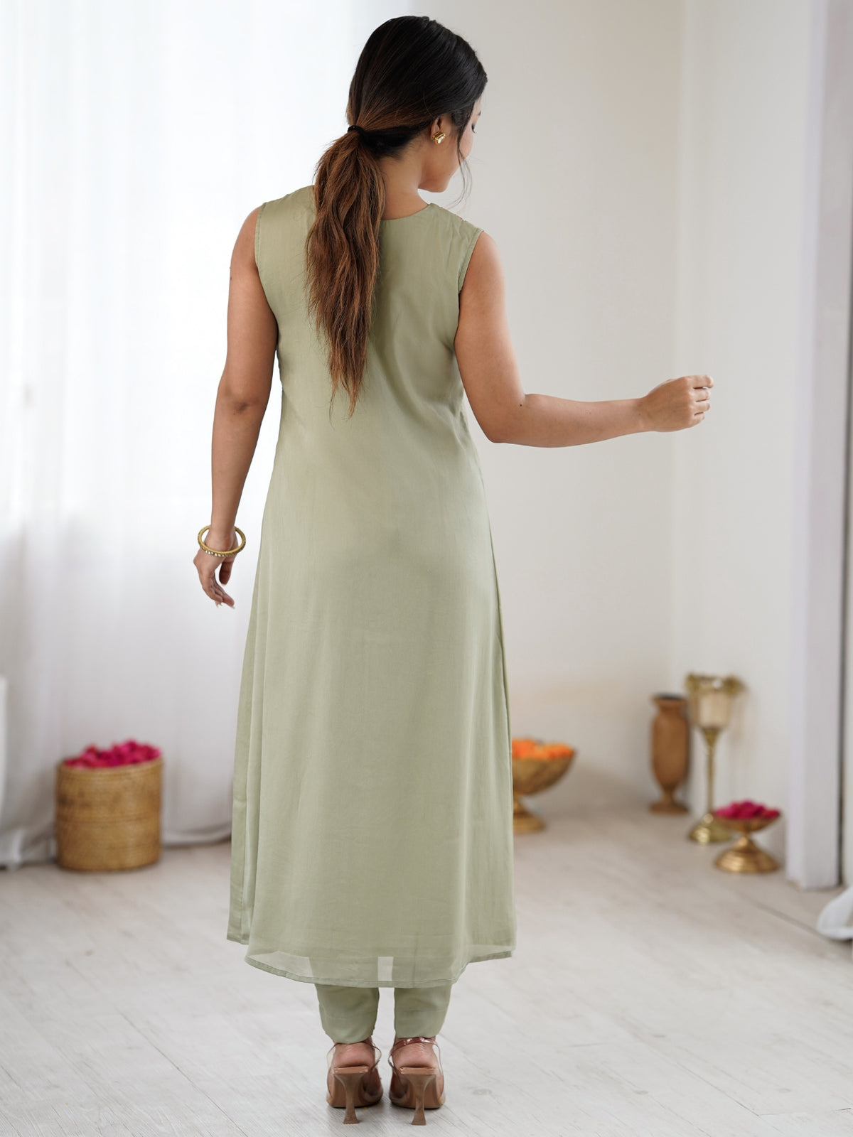 Green Embroidered Straight Kurta Set with Pink Floral Work
