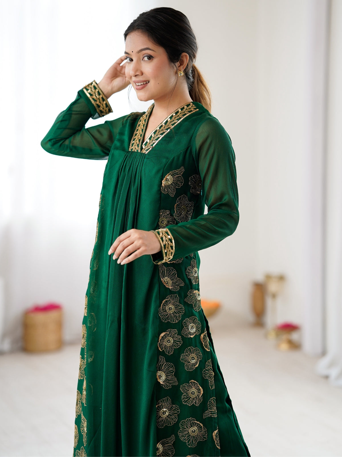Emerald Green Embroidered Kurta Pant Set for Women