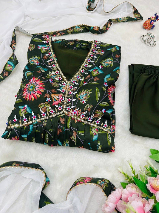 Elegant Green Soft Cotton Printed Handworked Festival Wear Suit - Ethnicwish
