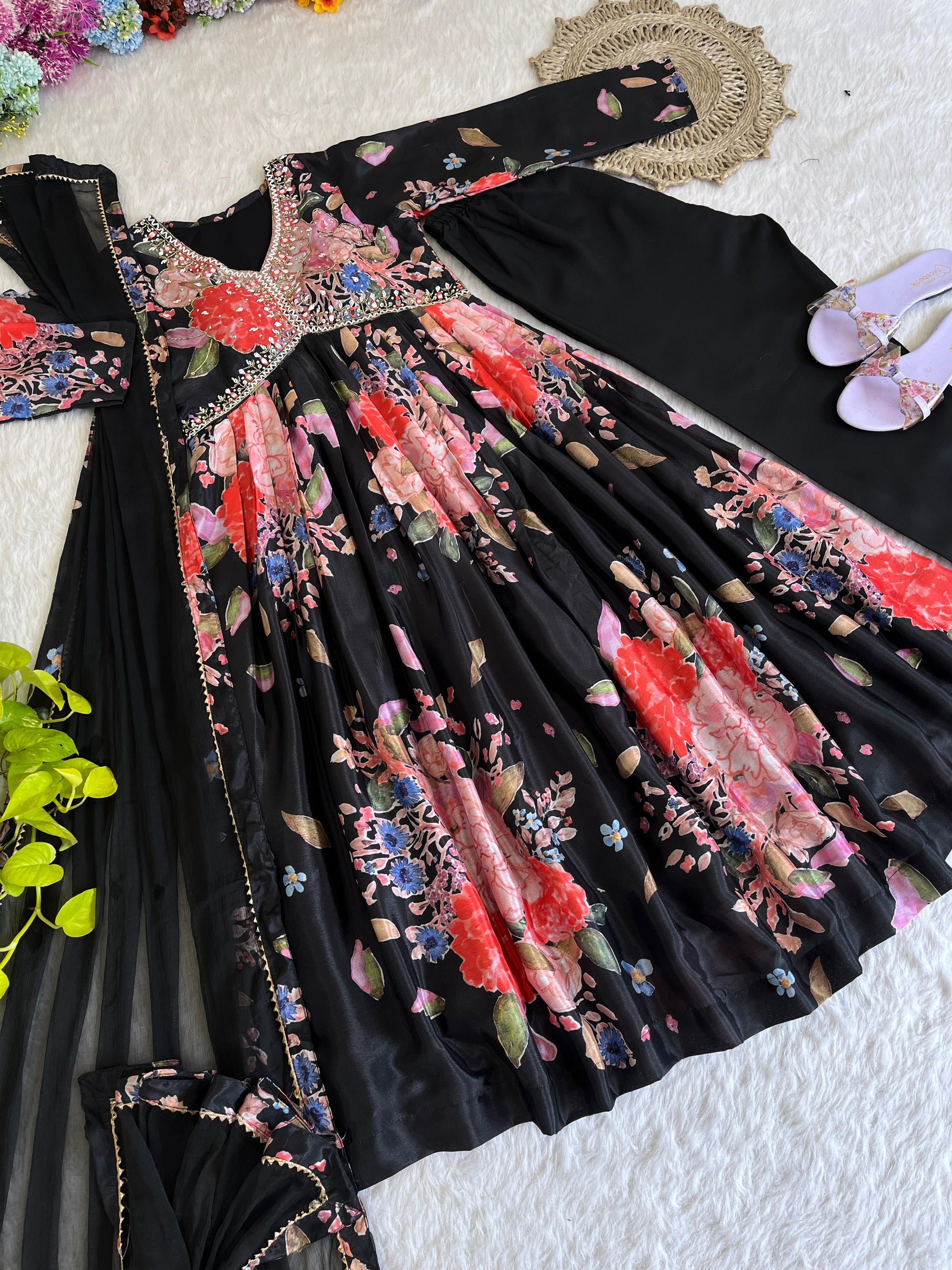 Stylish Black Soft Chinon Floral Printed Handworked Suit - Ethnicwish