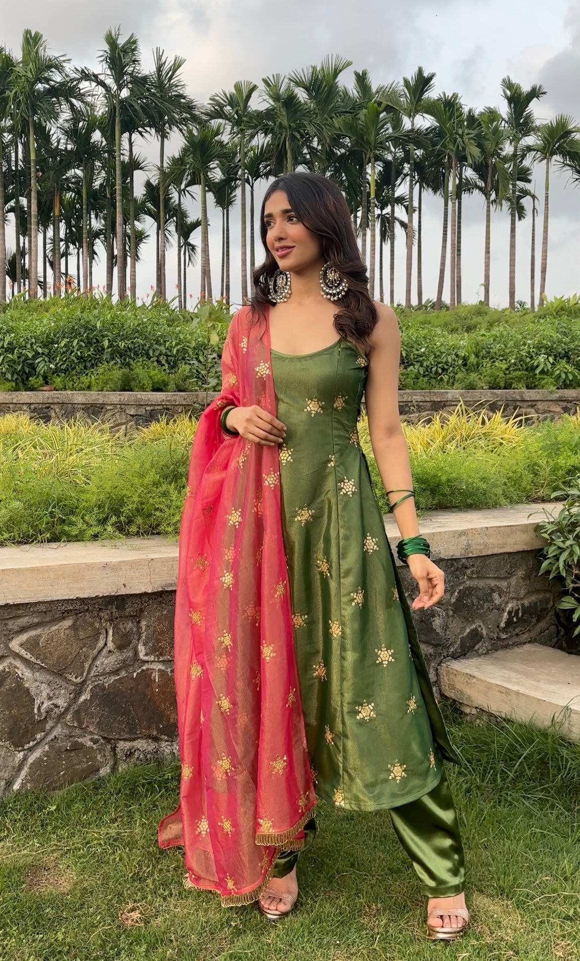 ELEGANT OLIVE GREEN HANDWORK PANT STYLE SUIT
