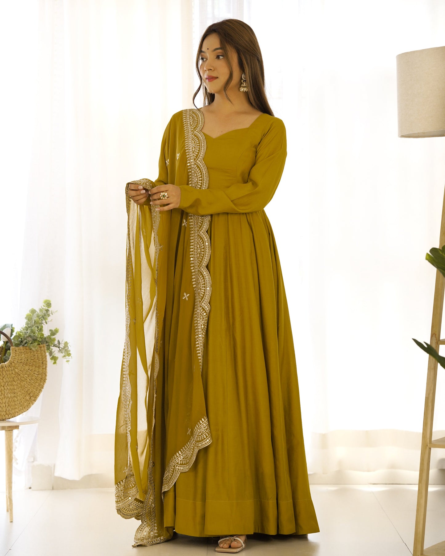 Exquisite Pure Romansilk Chanderi Designer Anarkali Pant Suit - Ethnicwish
