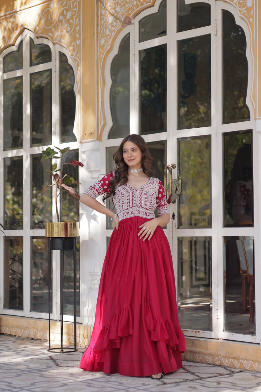 Elegant Star Georgette Lehenga Kurti Set – Fusion of Grace & Glamour