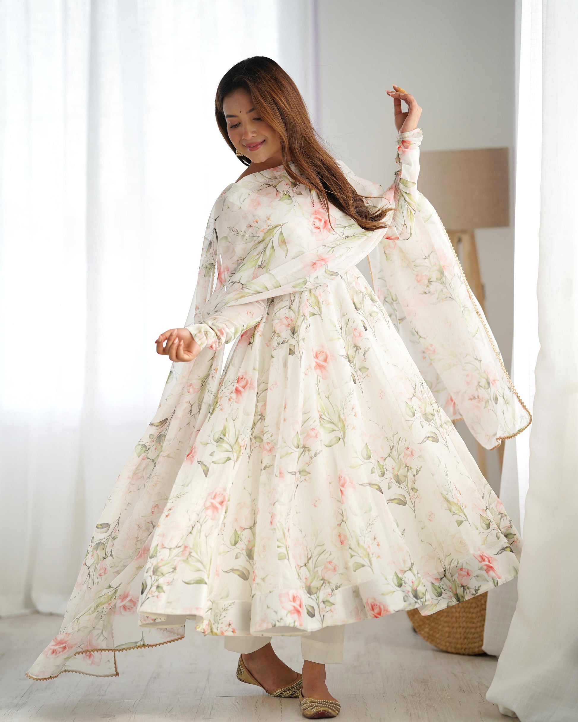 Fabulous White Pure Organza Silk Floral Printed Anarkali Pant Suit - Ethnicwish