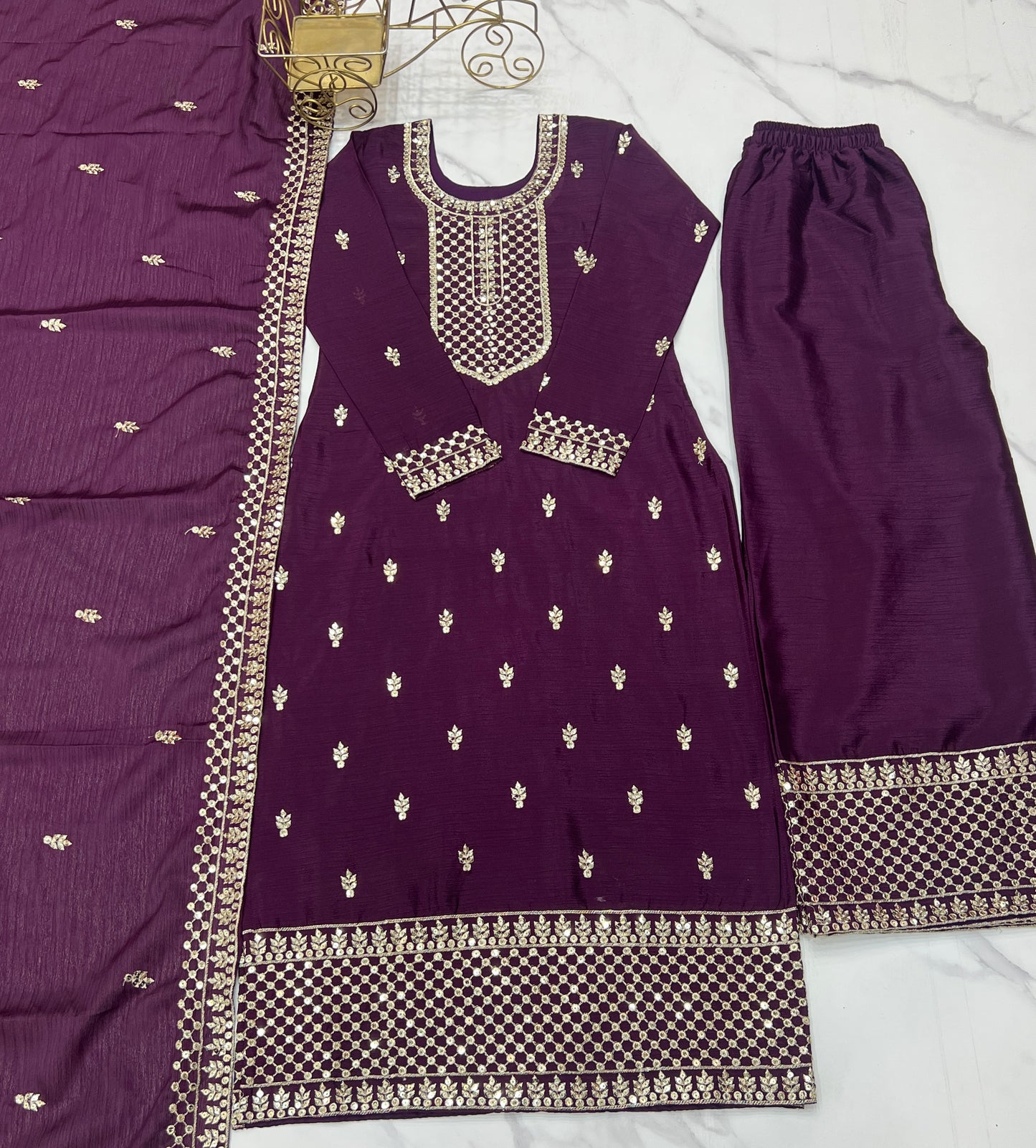 Elegant Embroidered Chinon Silk Kurta Set – A Touch of Royalty