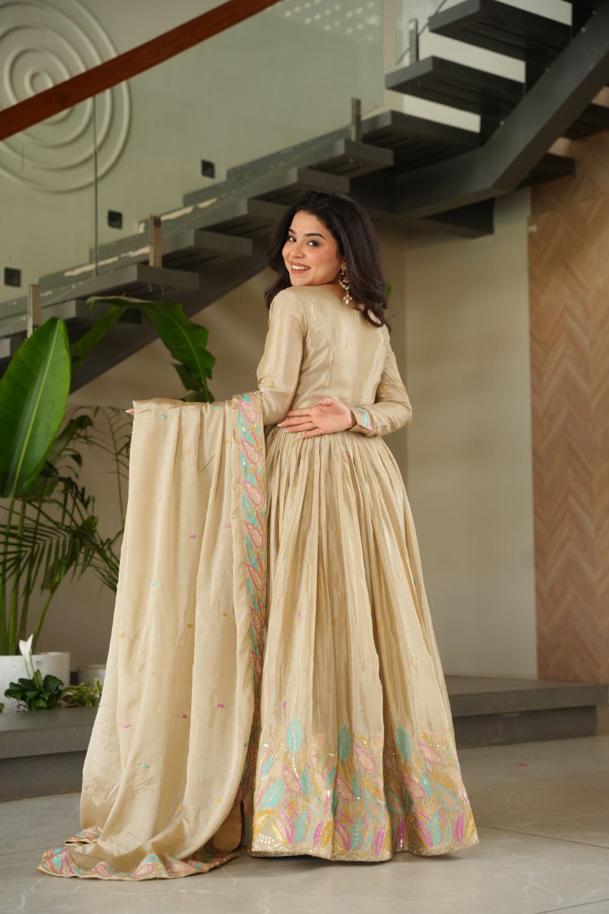 Chinnon Sequins & Thread Embroidered Gown Set – Fully Stitched & Ready to Wear