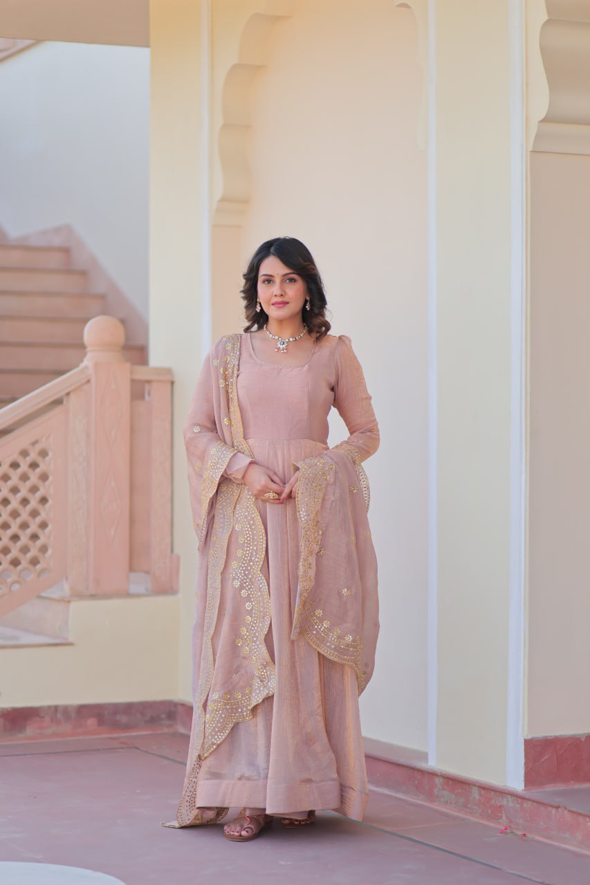 Appealing Fendy Chiffon Fully Stitched Gown With Dupatta
