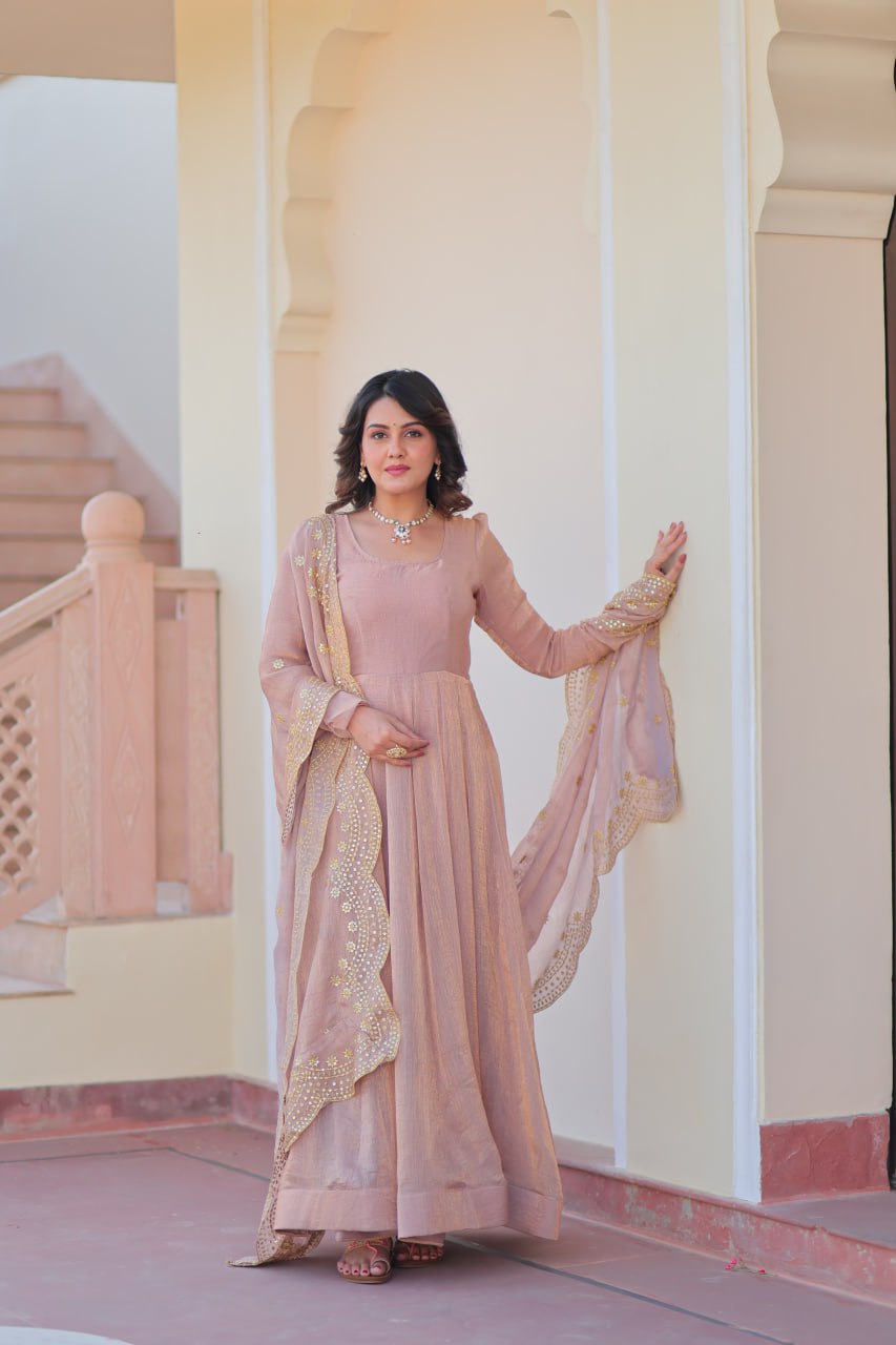 Appealing Fendy Chiffon Fully Stitched Gown With Dupatta
