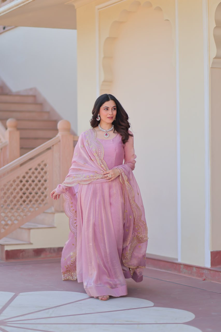 Appealing Fendy Chiffon Fully Stitched Gown With Dupatta