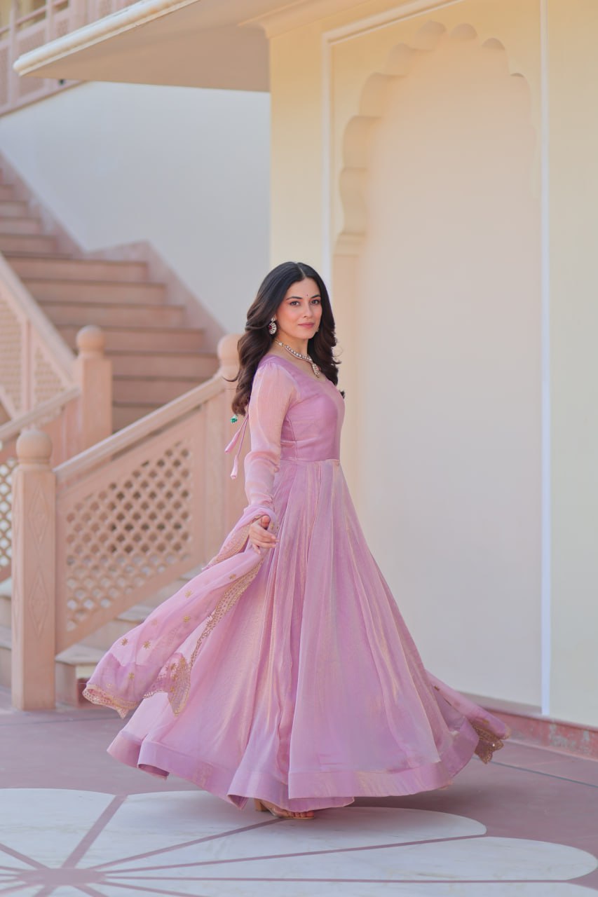Appealing Fendy Chiffon Fully Stitched Gown With Dupatta
