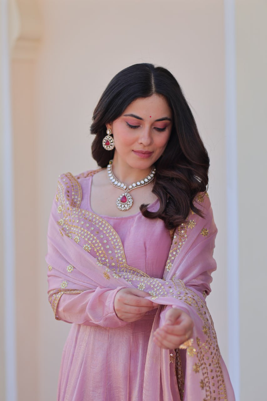 Appealing Fendy Chiffon Fully Stitched Gown With Dupatta
