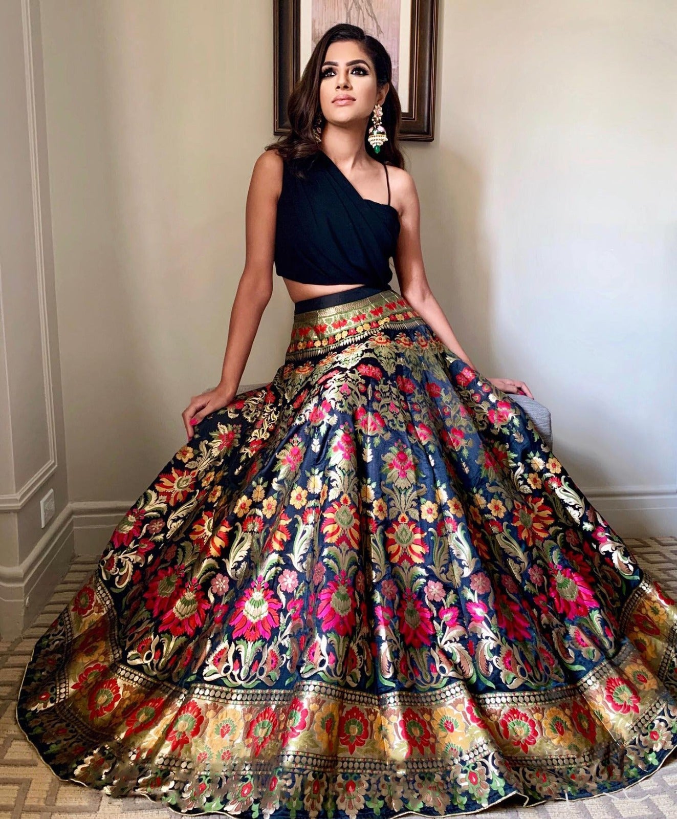 Resplendent Banarasi Silk Zari Weaving Worked Lehenga With Blouse - Ethnicwish