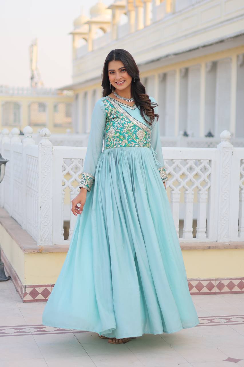 Pure Chinon & Bandhej Gown Set With Jacket and Hand Purse