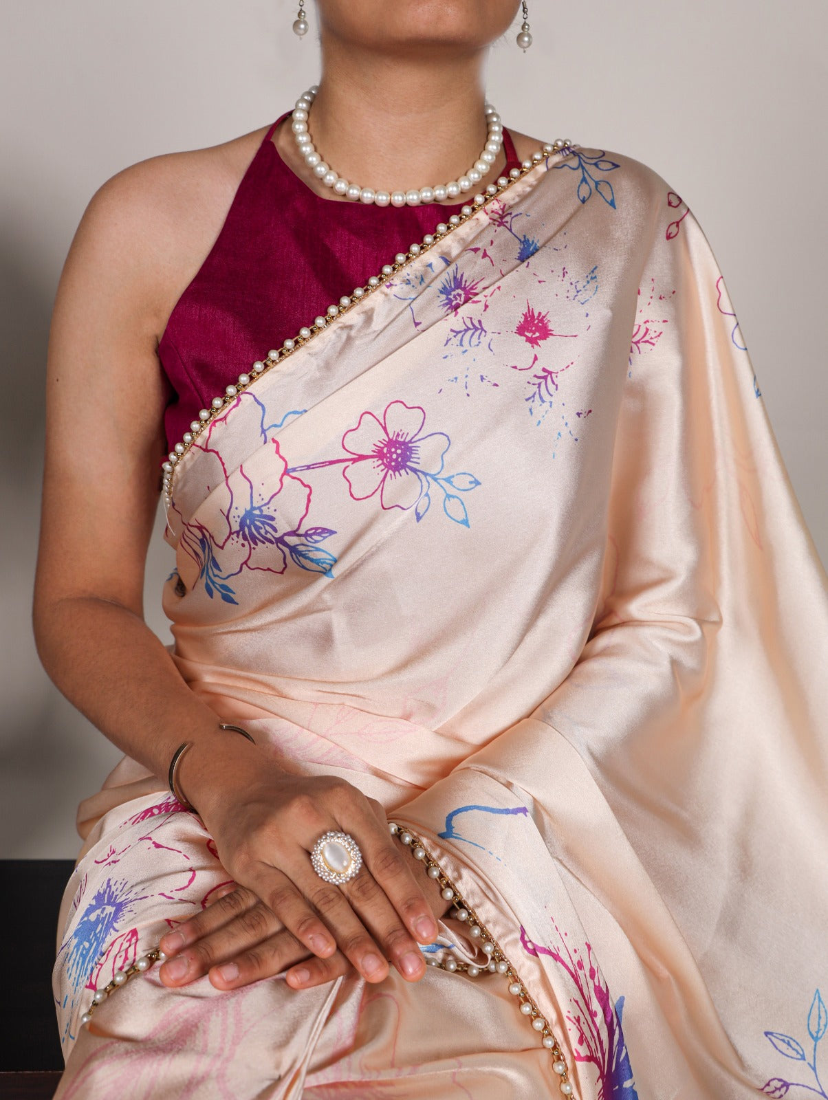 Radiant Peach Satin Silk Floral Printed Pearl Lace Border Saree - Ethnicwish